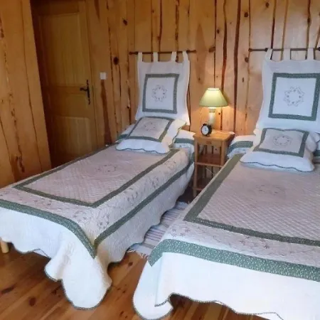Holiday home Le Chambon-sur-lignon, 4 Pieces, 6 Personnes - Fr-1-582-22